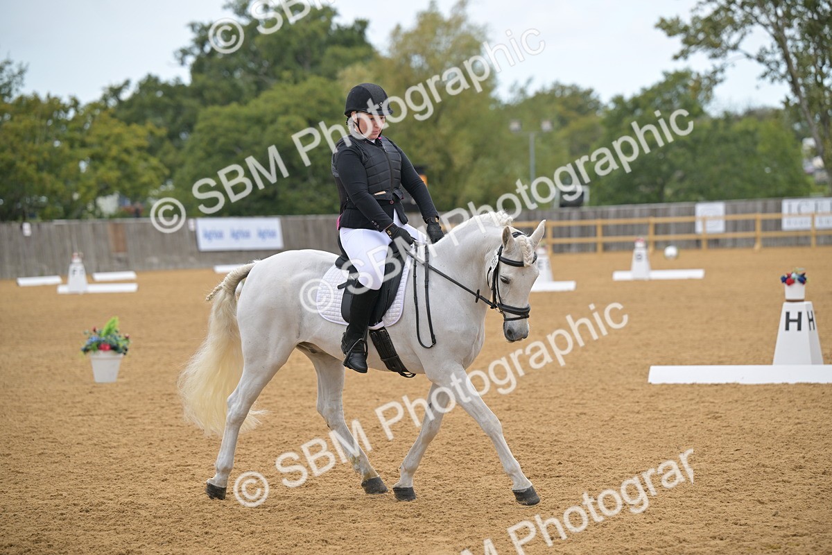 SBM_03824 - D2 - Small Tour Championship Intro 2