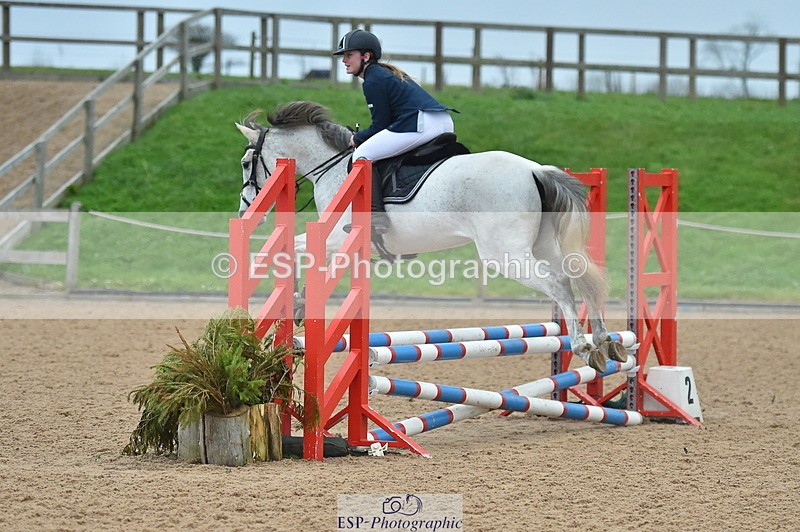 231119A-100928-04540 - Sun Cls 17+18 Club and Schools 70cm