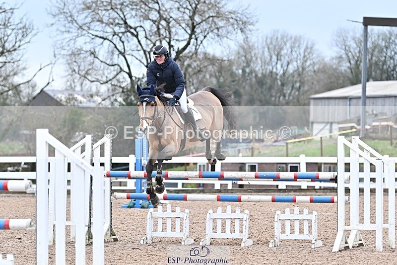 241127-131745-00644 - Cls 04A&B Snr Newc & 1.10m Open