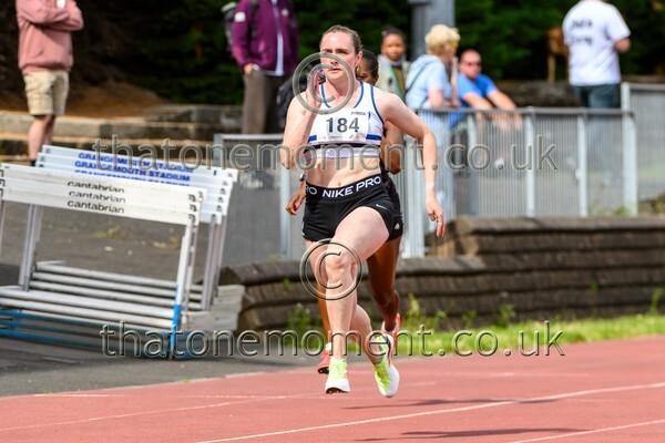 CEM26-924380 - Track Female Set One