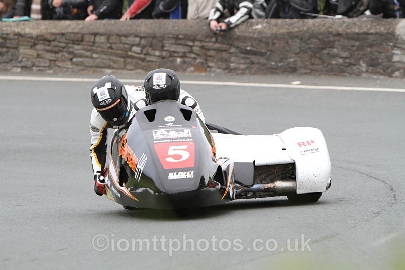  - Sidecar Race 1