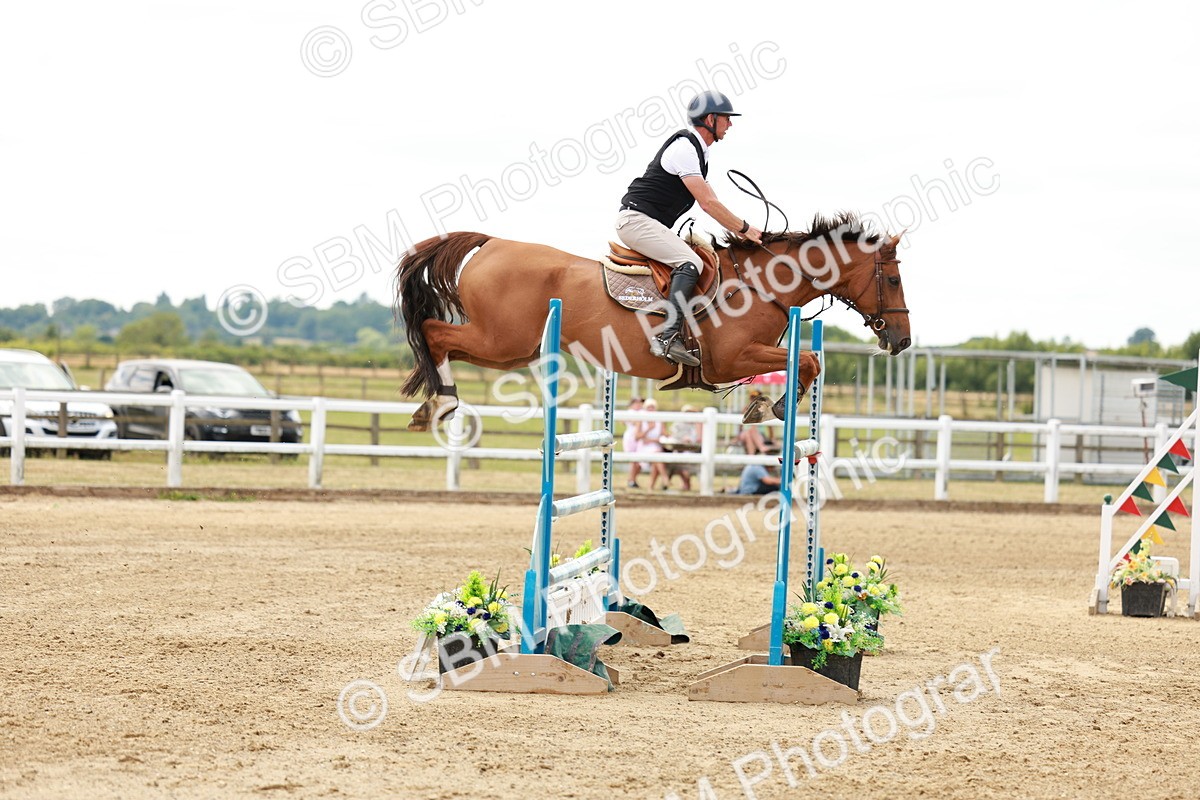 SBM_018832 - Class 21 - Senior Newcomers Championship 2d Rd