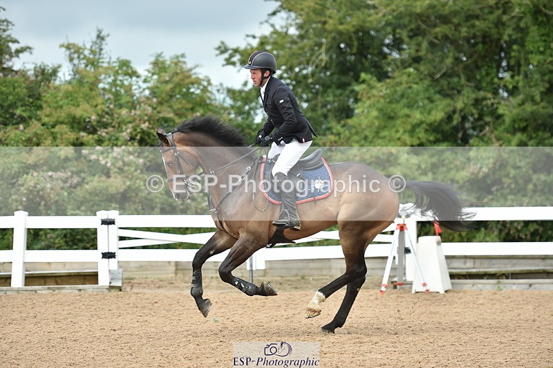 230723A-112826-11279 - Cls 32, 6 Yr Olds 1.20m