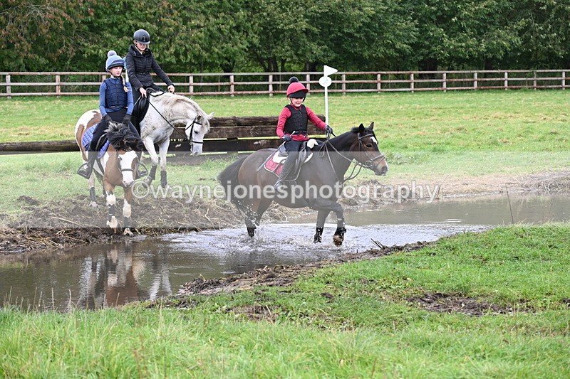 WJ6_6152 - Time at Photographer 12:41 to 13:05