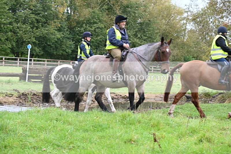 WJ6_6483 - Time at Photographer 12:41 to 13:05