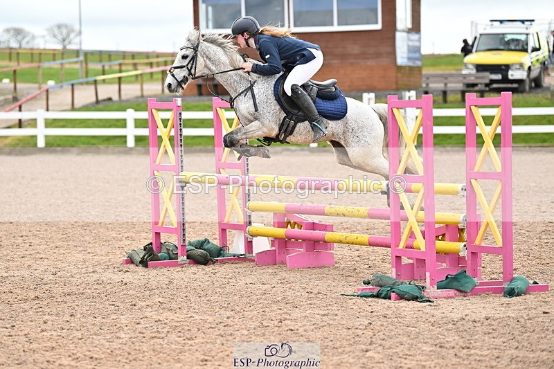 240310A-111351-02268 - Cls 4 Pony Discovery and 90cm Open