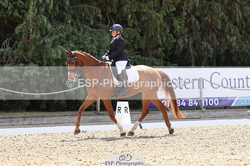 250809A-114219-03236 - 107-Sophie.DickinsonFurst.Ricci