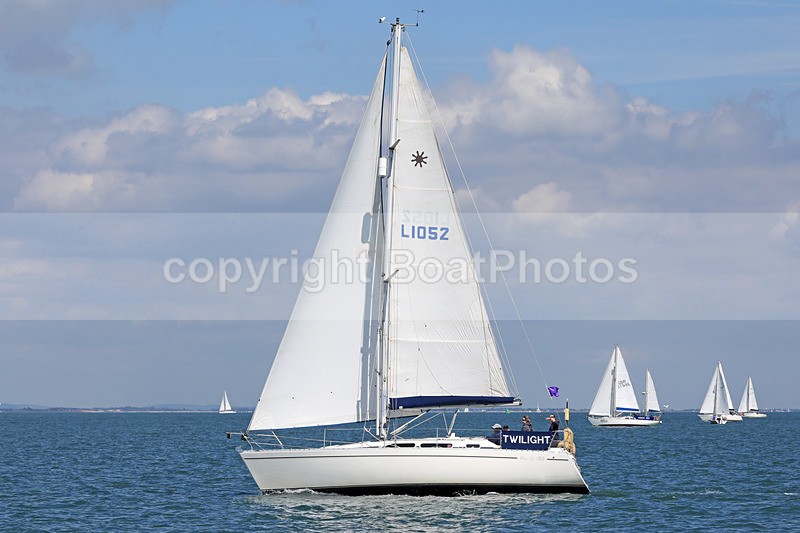 170701 TWILIGHT L1052 RTI_4110 - ROUND THE ISLAND 2017