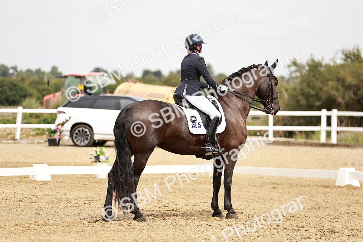 SBM_003802 - Class 7 - Advanced Medium 6 Gold - 13.16-14.36