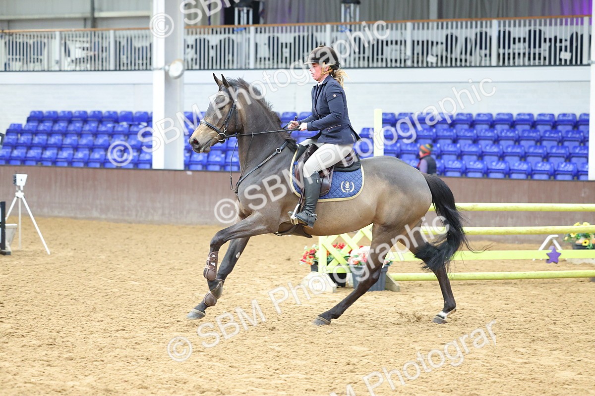 SBM_009698 - Class 20 - Senior British Novice/ 90cm Open - First Round (0.90m)