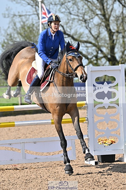 240509A-103919-00944 - Cls 8 Foxhunter