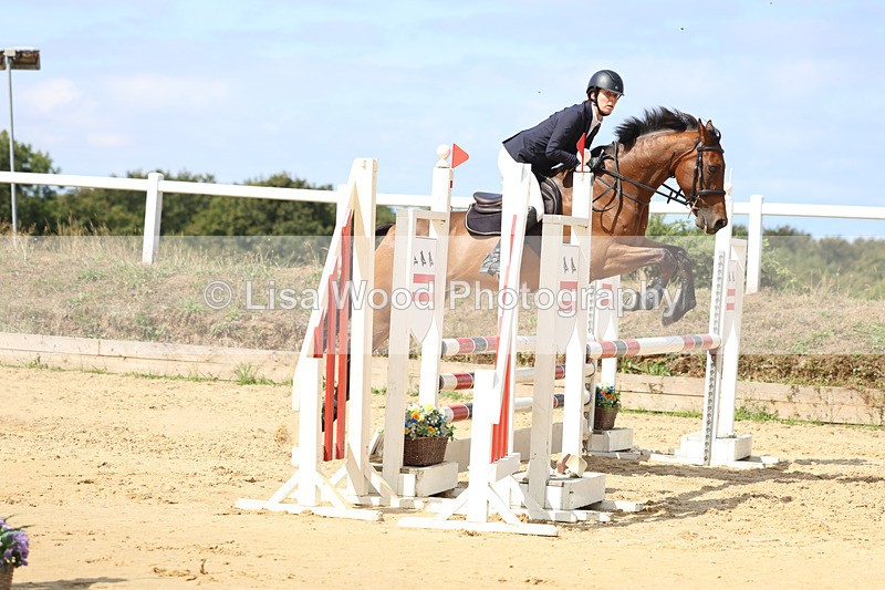 3E7A3696 - Class 4: Senior British Novice/90cm open