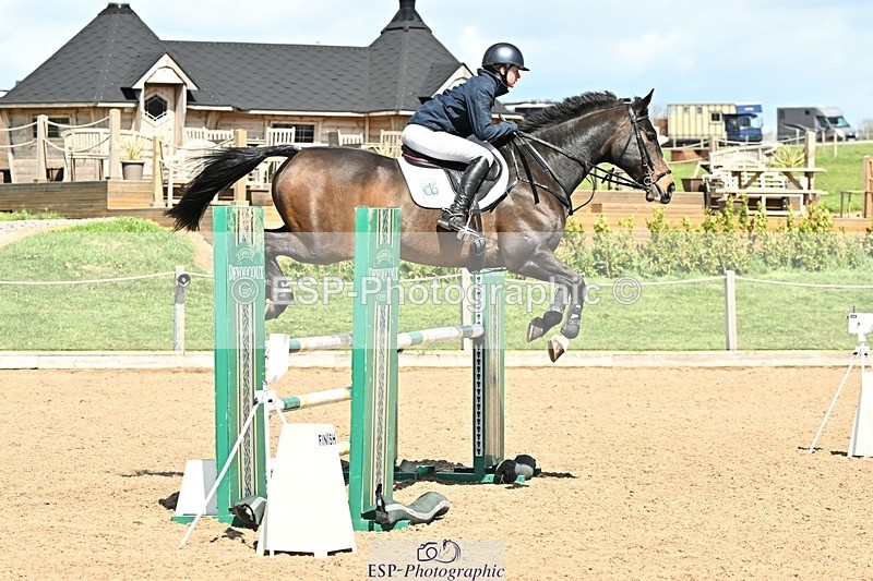 250416-133245-01124 - Cls 4 Newcomers and 1.10m