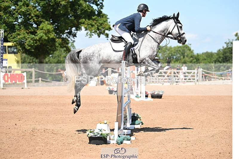 240718A-121324-05003 - Cls 1, 3 Star Small Tour 1.35m