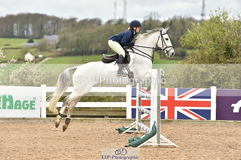 240403A-140524-00707 - Cls 4 Newcomers and 1.10m Open