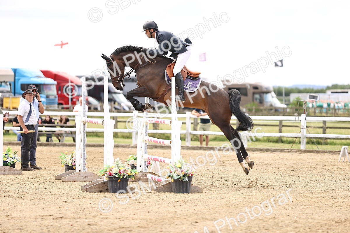 SBM_003437 - Class 22 - Senior Foxhunter 1.20m