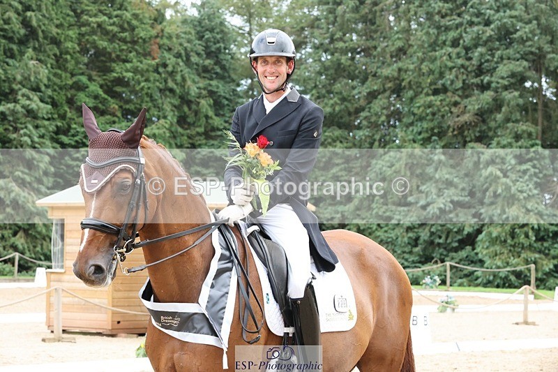 240810-170002-04452 - PSG Gold