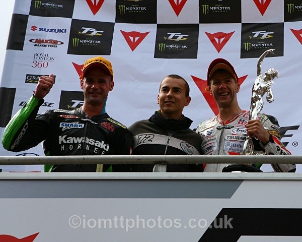  - Senior Race - TT 2010