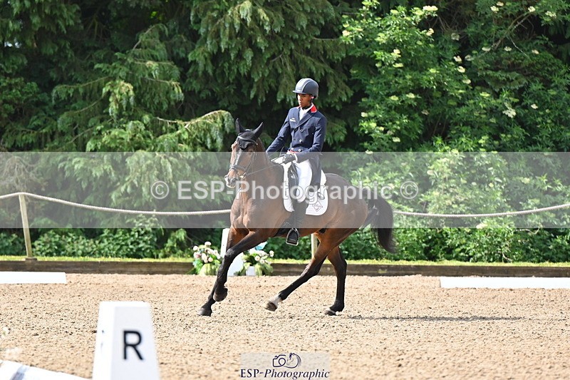 250523A-092922-05238 - C-255-Rupert.Hyde-LEONIDAS.VAN.DE.CRUMELHAEVE