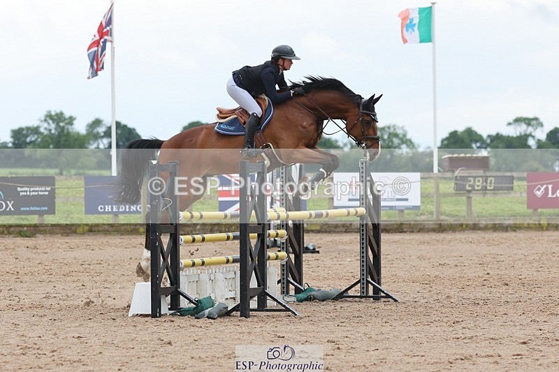 250524-102856-04218 - Cls 13  A&B 1.05m & 1.10m open