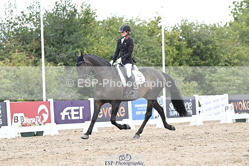 250907-141011-08662 - 100-Adele.RonchettiFamily.Affair