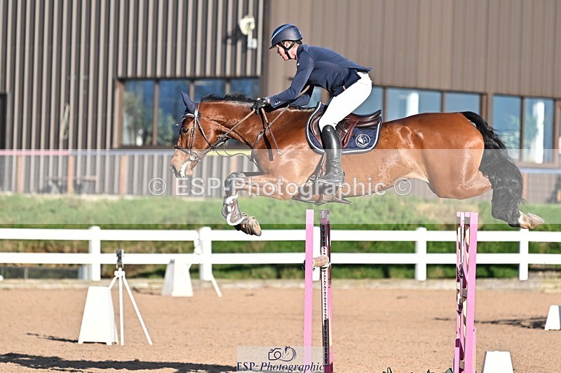 241120X-133222-00538 - Cls 05A&B Snr Fox & 120 Open