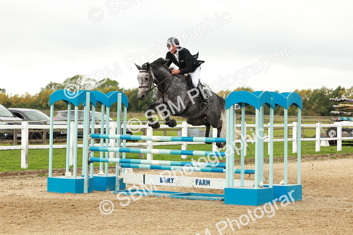 1I0A8123 - Class 5 - Senior Foxhunter 1.20m