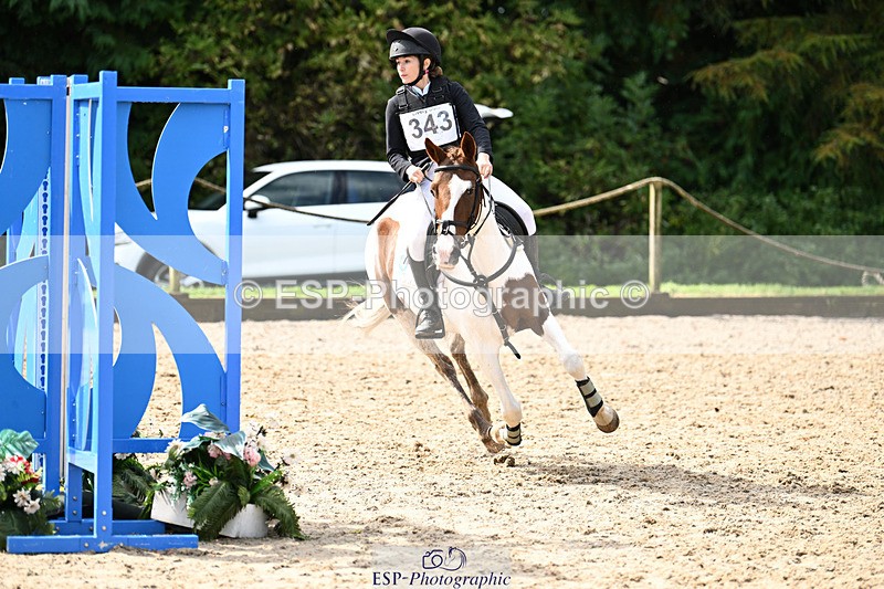 240824X-111037-25116 - 70cm Round 2 10.30 to 12.10
