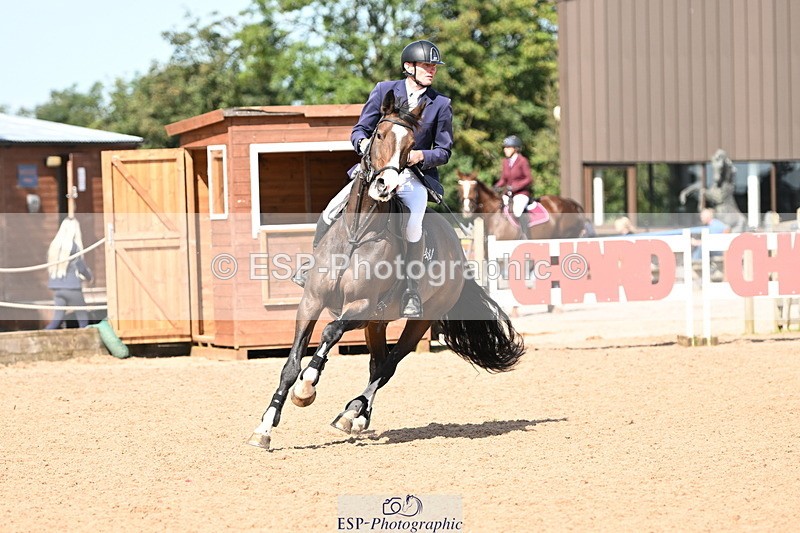 240913A-124058-04405 - Cls 15 Snr Foxhunter