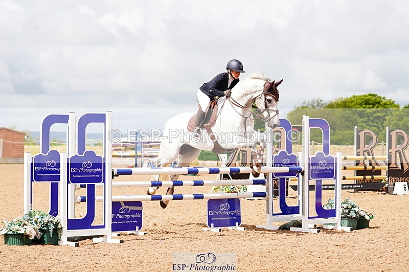 240526A-105616-07680 - Cls 26 Chard Equ 1.05m and 1.10m Grand Prix