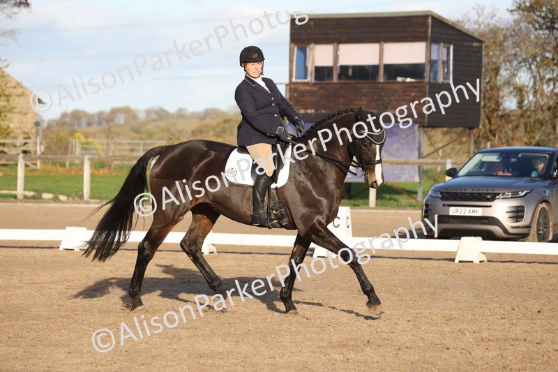 20251102-1284 - Class 9 - Advanced Medium 3