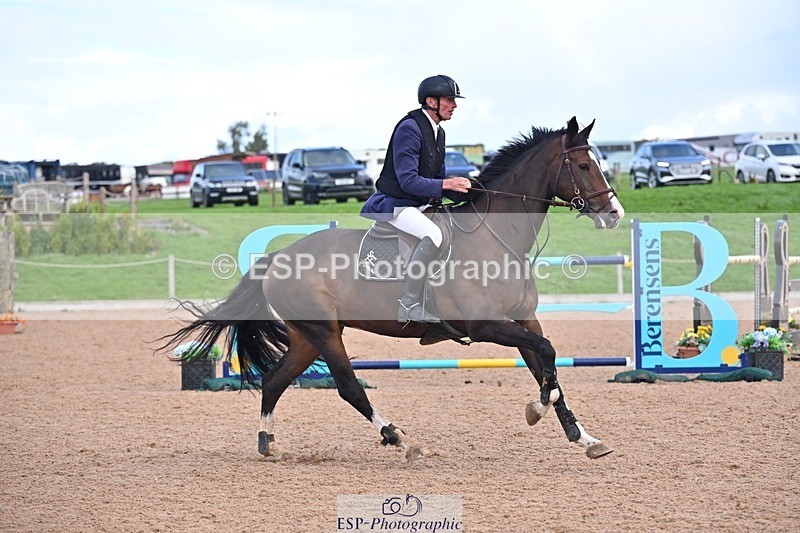 250912-122611-04264 - Cls 18 National 1.30m Open