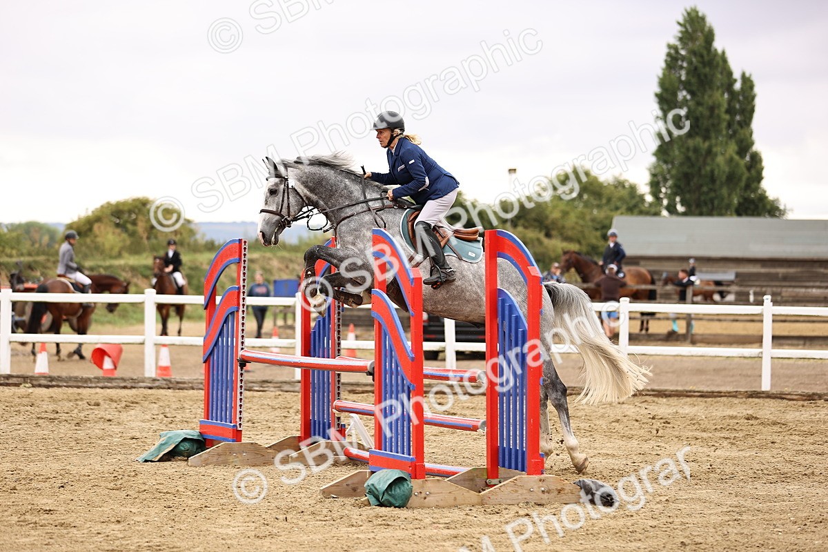 SBM_024723 - Class 9 - Senior British Novice - 90cm
