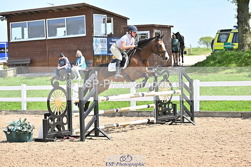 240510A-122908-06337 - Cls 16 95cm National Am Quali