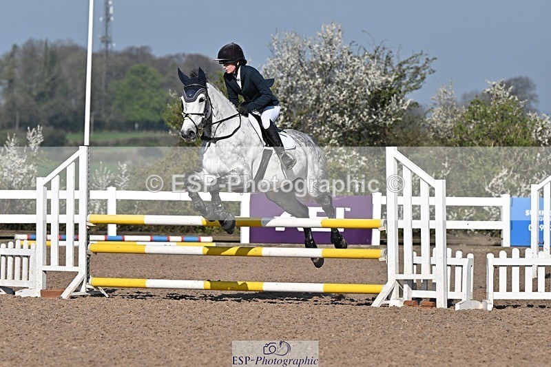 250409-094636-00031 - Clear round, Brit Nov & 90 open