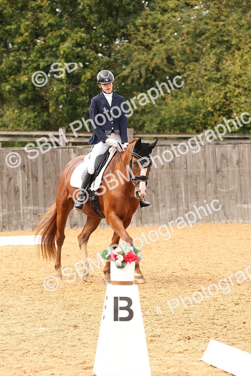 SBM_44145 - D6 - Small Tour Championship Intro 4