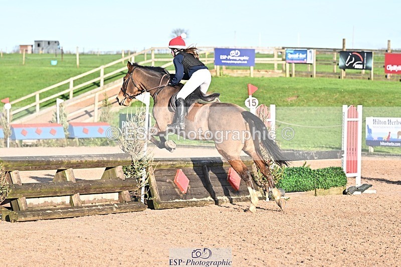 251213-133729-00533 - Cls 2 90cm