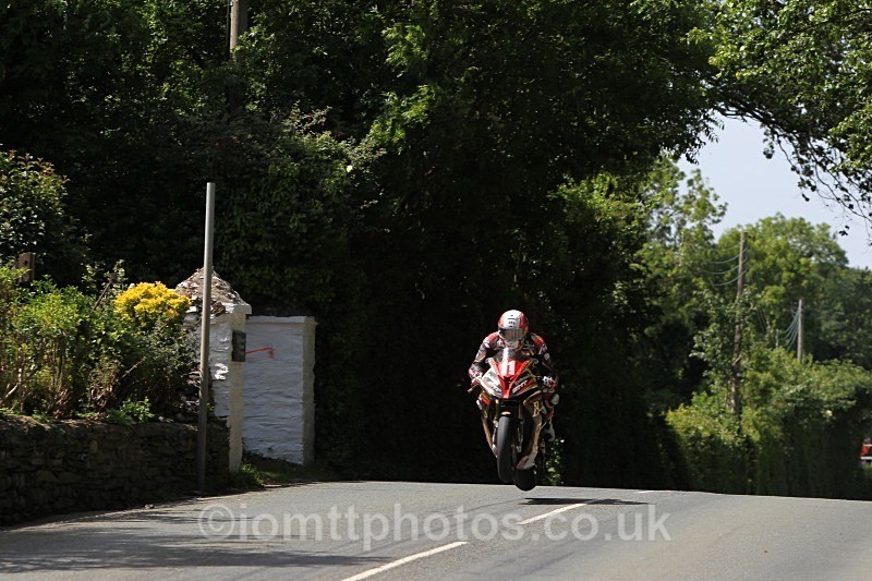  - Superstock Race