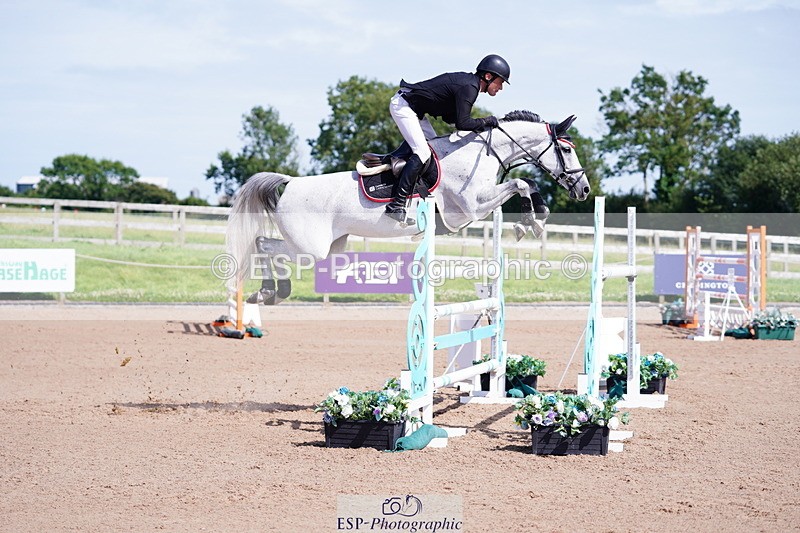 240803A-154028-08982 - Cls 32 National 1.30m Open