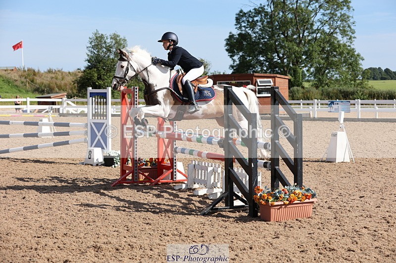 240629A-171836-08327 - Cls 13 Stepping Stones 128cm + 138cm