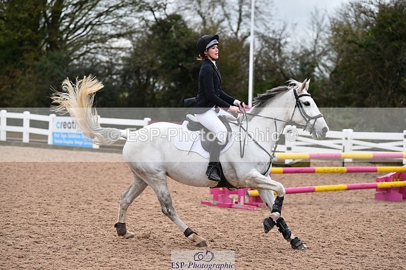 231203A-130928-01282 - Cls 9+10 Children on Horses 1m & 1.10m