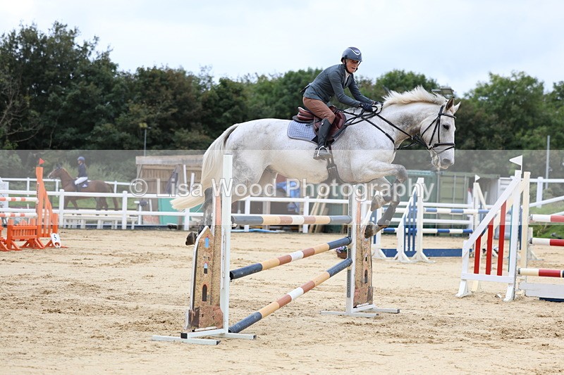 3E7A3239 - Class 9: Senior Foxhunter/1.20 open