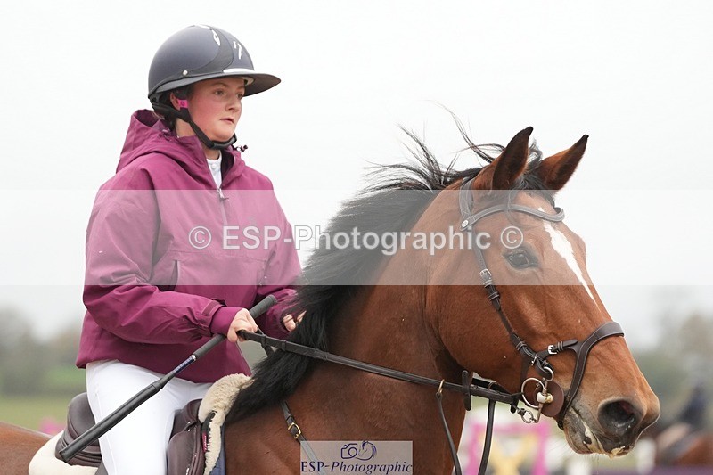 251109-112822-03559 - Cls 20 Newcomers and 1.10m Open