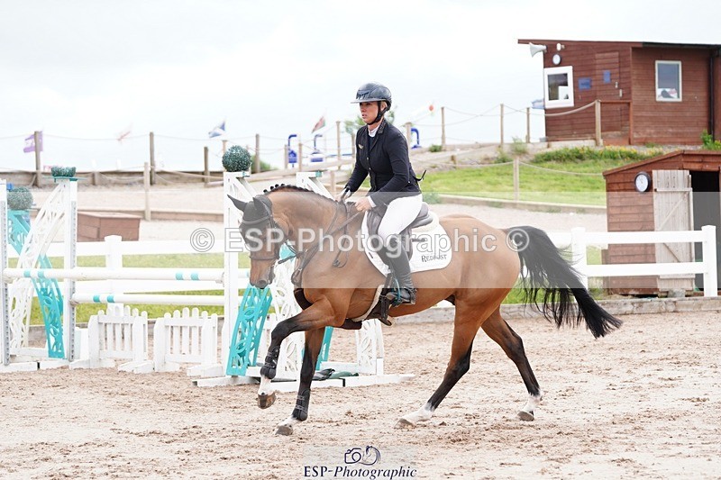 250524-115234-06458 - Cls 21 A&B Snr Disco & 1.00m Open