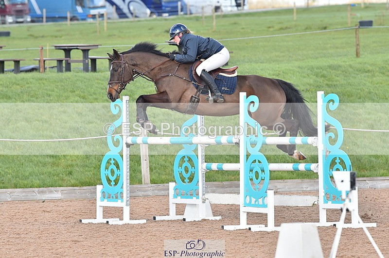 240306A-153920-01832 - Cls 5 Foxhunter and 1.20m Open