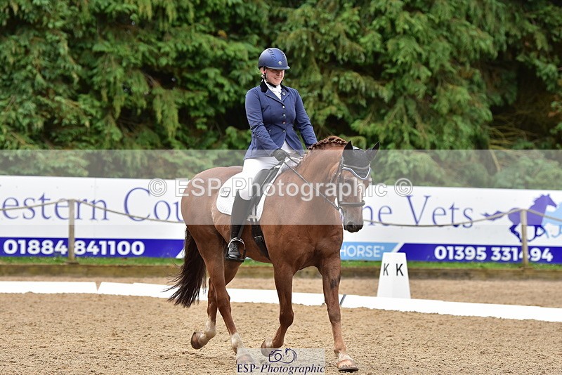 250719A-104116-03764 - 072-Emma.Trace-Laddenbrook.Truman