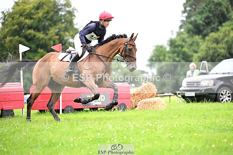 240803-121811-03132 - 120-Rosie_Bradley-Hole-BROADSTRUTHER