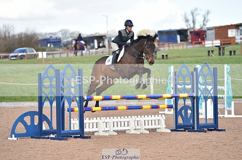 240306A-135826-01522 - Cls 4 Newcomers and 1.10m Open