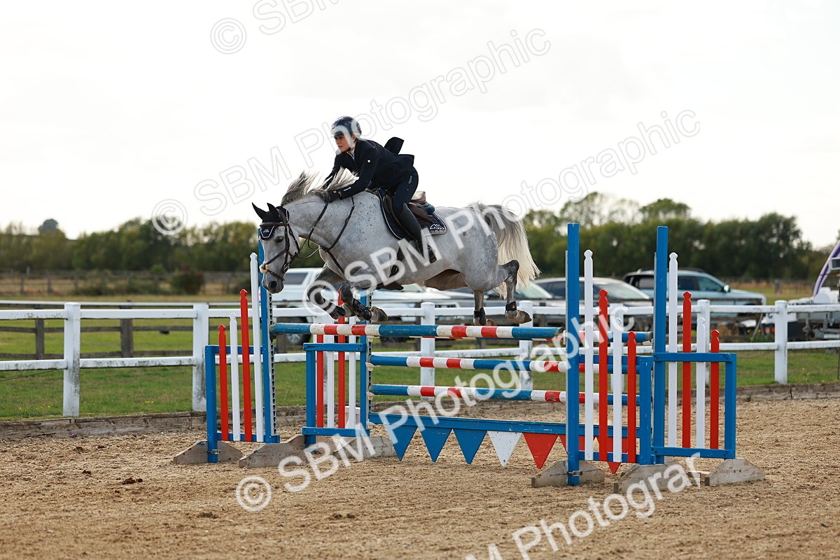 SBM_002079 - Class 5 - Senior Foxhunter - 1.20m