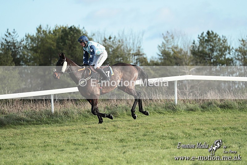 PtP 301125  0244 - Hursley Hambledon Point-to-Point Larkhill Racecourse 30/11/2025